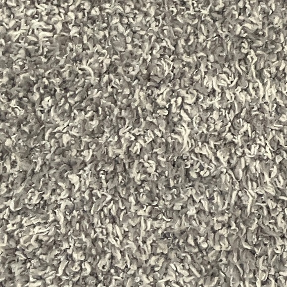 Love & Lore women’s size small / medium Gray plush Fleece Robe - Picture 7 of 11